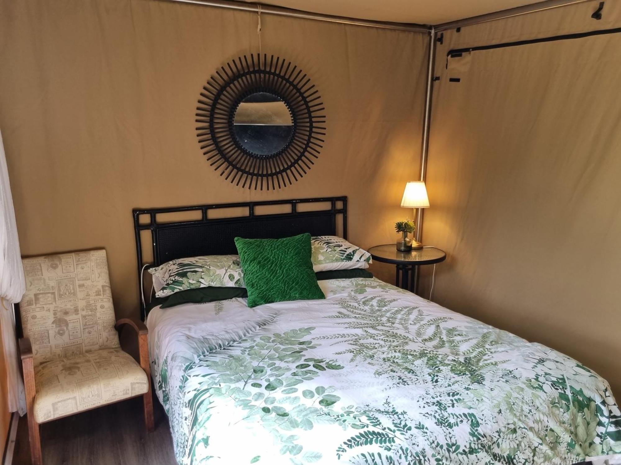 Birdsong Retreat - On Lamb Island Bed & Breakfast Karragarra Island Bagian luar foto