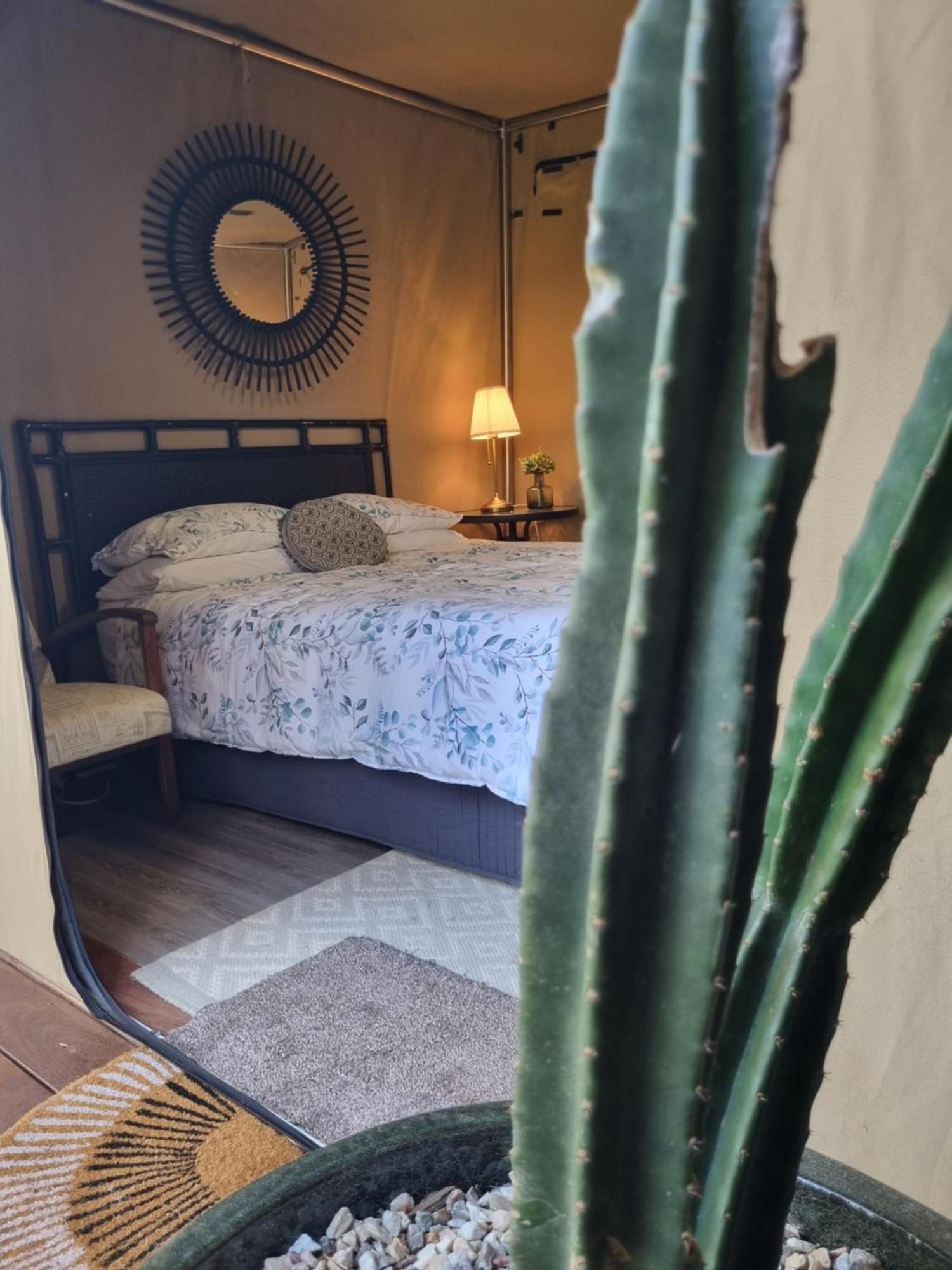 Birdsong Retreat - On Lamb Island Bed & Breakfast Karragarra Island Bagian luar foto