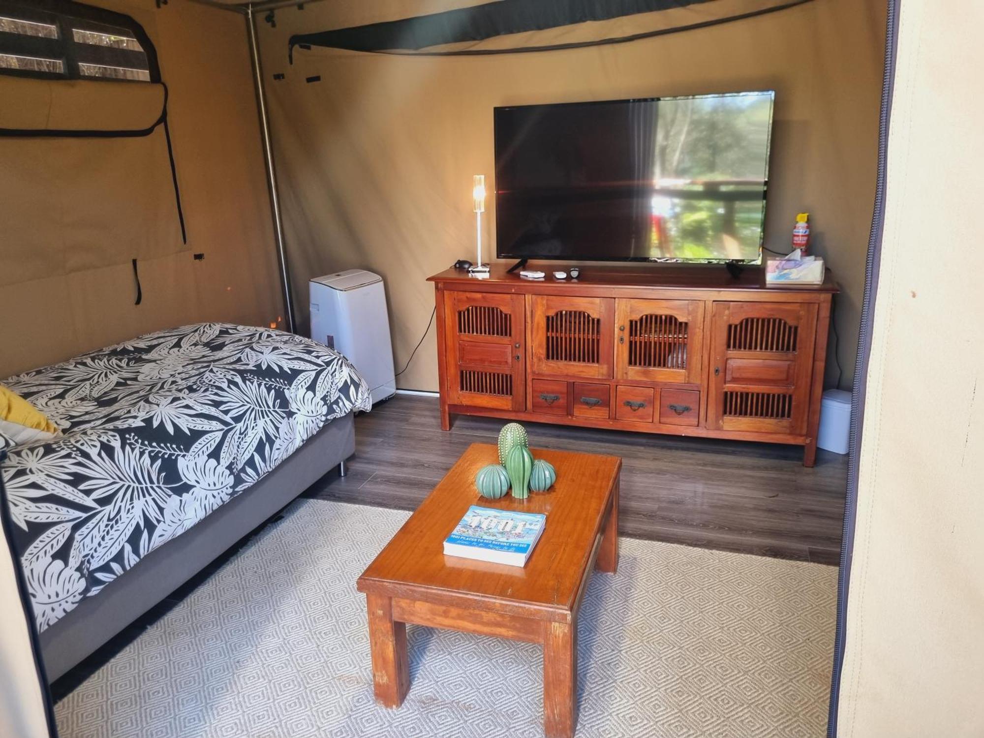Birdsong Retreat - On Lamb Island Bed & Breakfast Karragarra Island Bagian luar foto